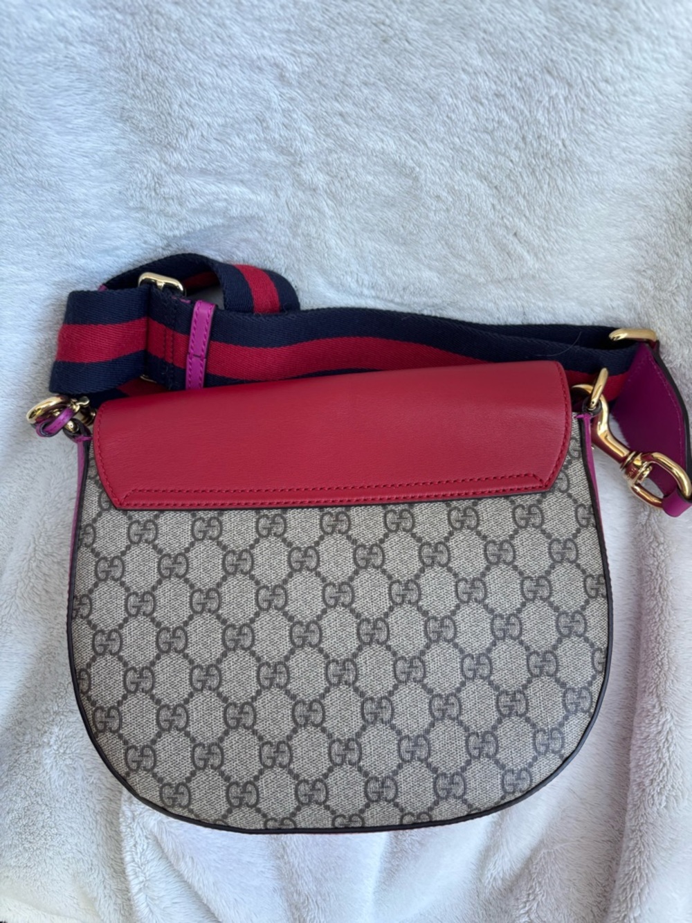 Gucci Supreme Monogram Calfskin Web Medium Padlock Messenger Shoulder Bag - Picture 2 of 15